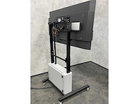 Microsoft 1597 - 55" surface hub met verrijdbare lift - afbeelding 8 van  24