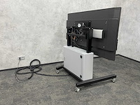 Microsoft 1597 - 55" surface hub met verrijdbare lift - afbeelding 11 van  24