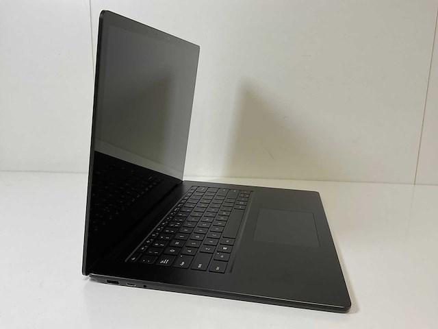 Microsoft corporation surface 3 15”, core(tm) i5 10th gen, 16 gb ram, 256 gb nvme touchscreen laptops (2x) - afbeelding 3 van  16