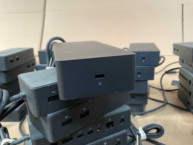Microsoft dockingstation (68x) - afbeelding 3 van  6