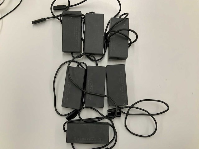 Microsoft service docks model 1661 (7x) - afbeelding 1 van  4