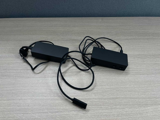 Microsoft surface - 29x dockingstation - afbeelding 3 van  13