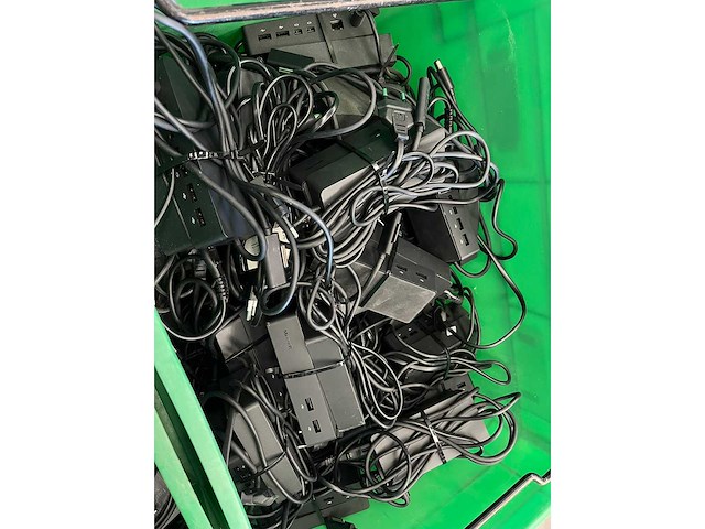 Microsoft surface - 29x dockingstation - afbeelding 8 van  13