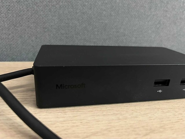Microsoft surface - 29x dockingstation - afbeelding 9 van  13