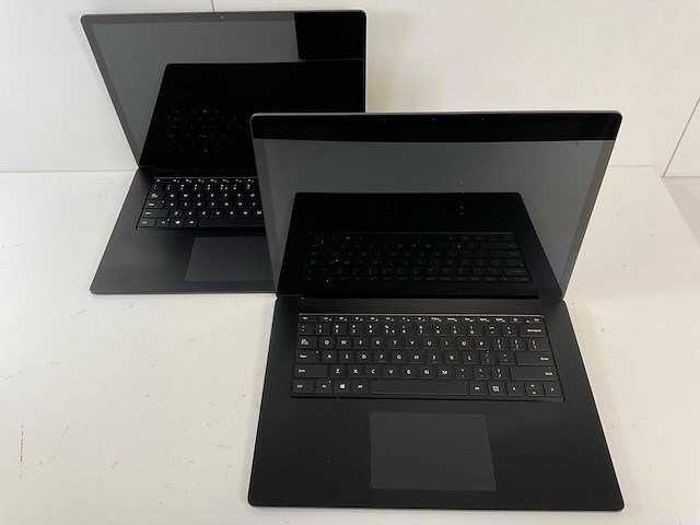 Microsoft surface 3 15”, core(tm) i5 10th gen, 16 gb ram, 256 gb nvme laptops (2x) - afbeelding 1 van  15