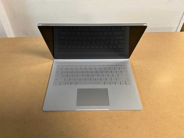 Microsoft surface book 2 i5-8350 laptop - afbeelding 3 van  4