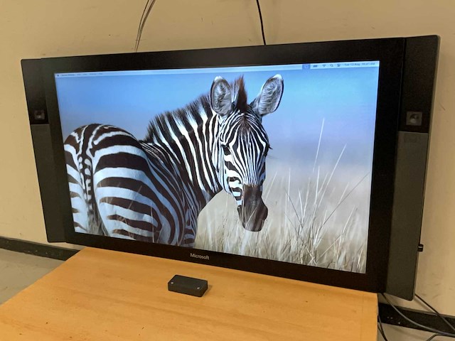 Microsoft surface hub (1634) 55”, core(tm) i5 4th gen, 8 gb ram, 128 gb ssd all-in-one desktop - afbeelding 3 van  6