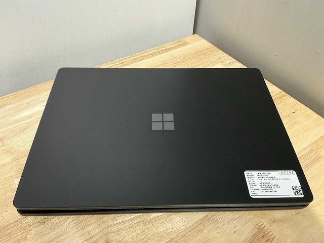 Microsoft surface laptop 2 laptop (2x) - afbeelding 6 van  8
