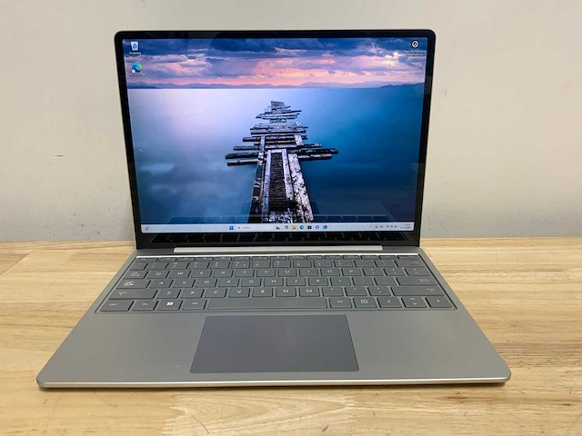 Microsoft surface laptop go 2 laptop - afbeelding 1 van  8