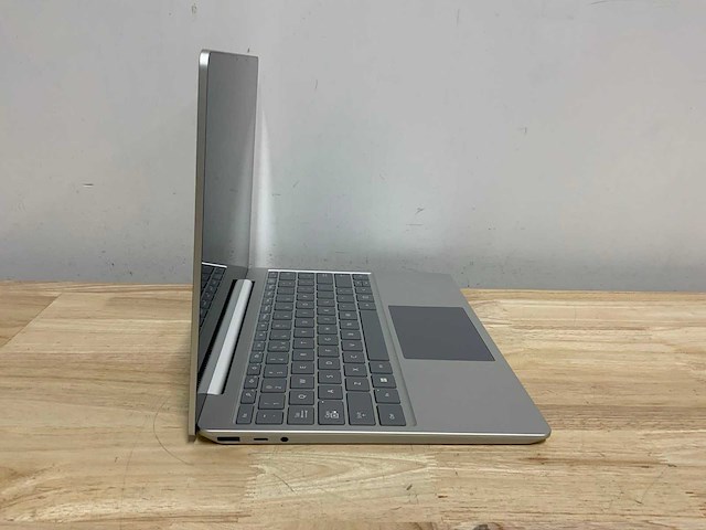 Microsoft surface laptop go 2 laptop - afbeelding 4 van  8