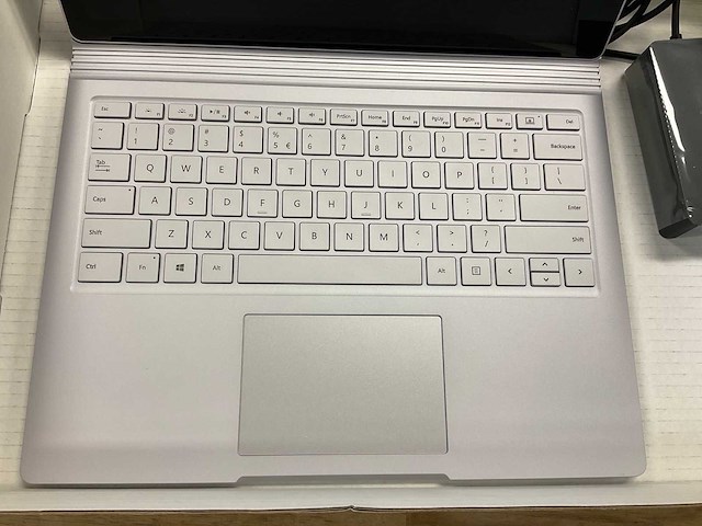 Microsoft surface laptop - afbeelding 2 van  7