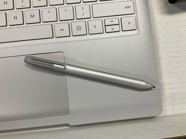 Microsoft surface laptop - afbeelding 3 van  7