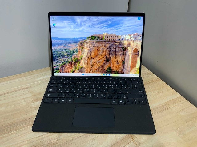Microsoft surface pro 10 2079 tablet - afbeelding 1 van  11