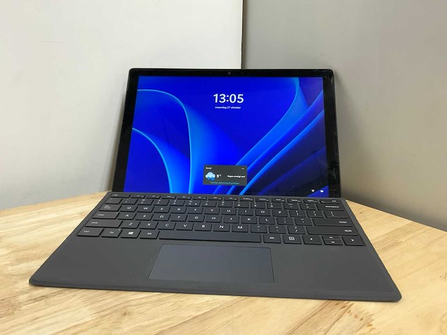 Microsoft surface pro 7 - 1866 laptop/tablet - afbeelding 1 van  10