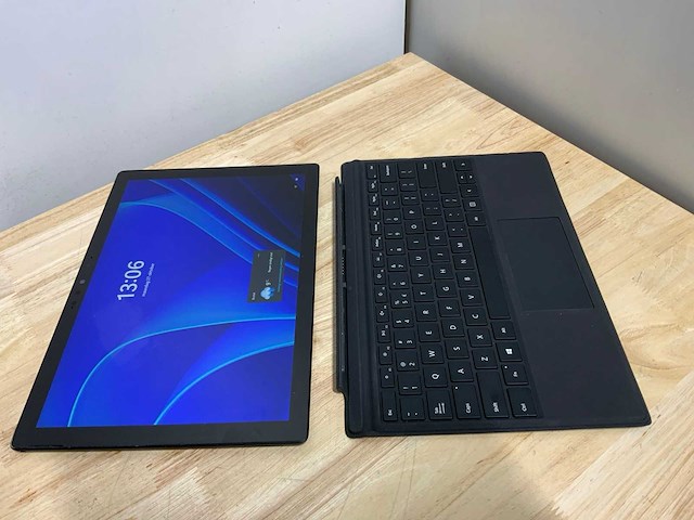 Microsoft surface pro 7 - 1866 laptop/tablet - afbeelding 10 van  10