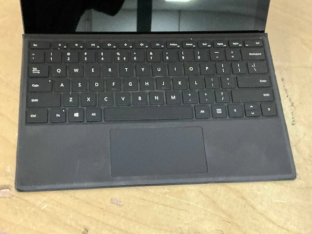 Microsoft surface pro 7 (1866) laptop - afbeelding 3 van  4