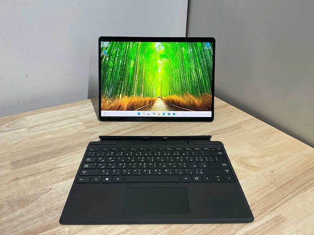 Microsoft surface pro 9(i7-gen12) tablet - afbeelding 10 van  11