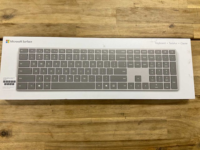 Microsoft surface toetsenbord - afbeelding 1 van  3