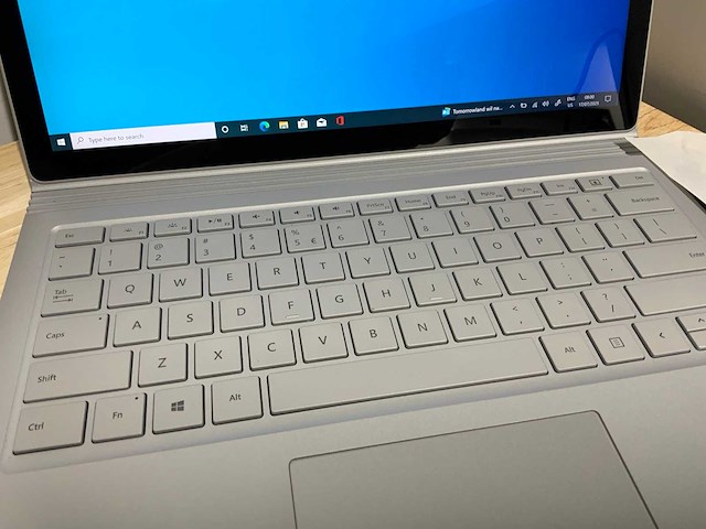 Microsoft surfacebook + dockingstation - afbeelding 3 van  10
