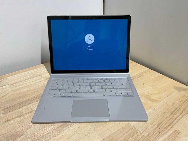 Microsoft surfacebook + dockingstation - afbeelding 6 van  10