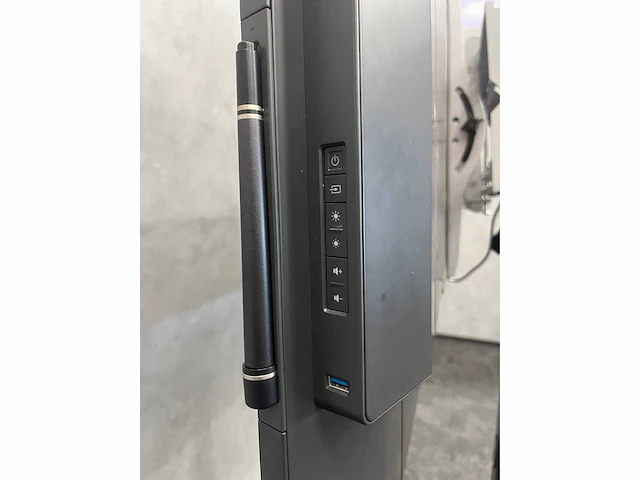 Microsoft surfacehub 1597 - 55" all in one touch pc - afbeelding 5 van  18