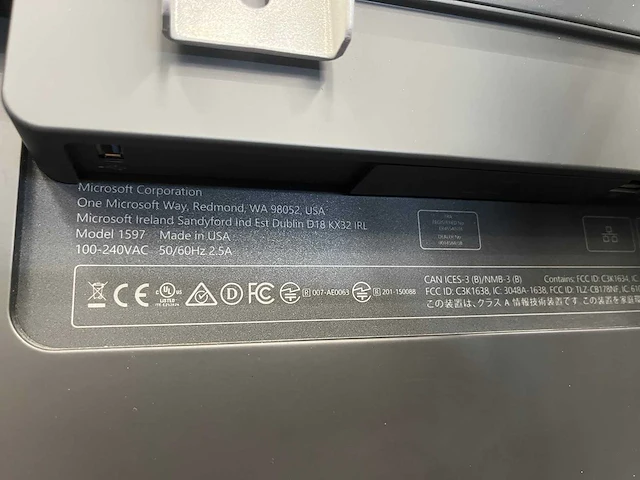 Microsoft surfacehub 1597 - 55" all in one touch pc - afbeelding 8 van  18