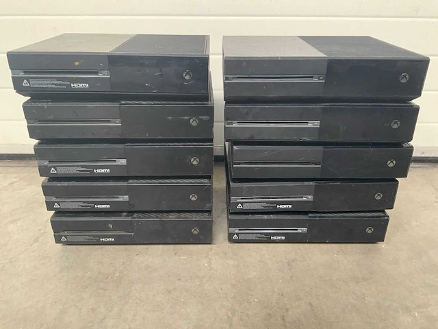 Microsoft xbox one console (10x) - afbeelding 4 van  5