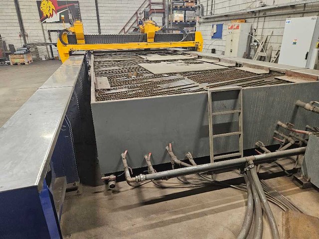 Microstep - 2019 - aquacut 6001.25 ww - waterstraalsnijmachine - afbeelding 5 van  20