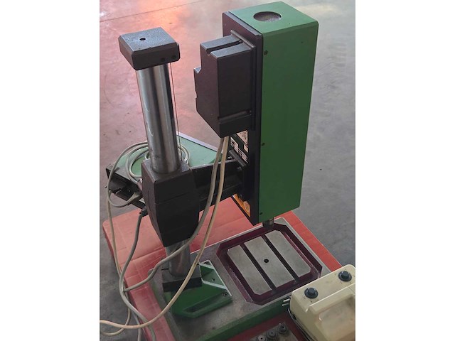 Microtap - 1990 - megatap 90-g10 - tapmachine - afbeelding 11 van  17