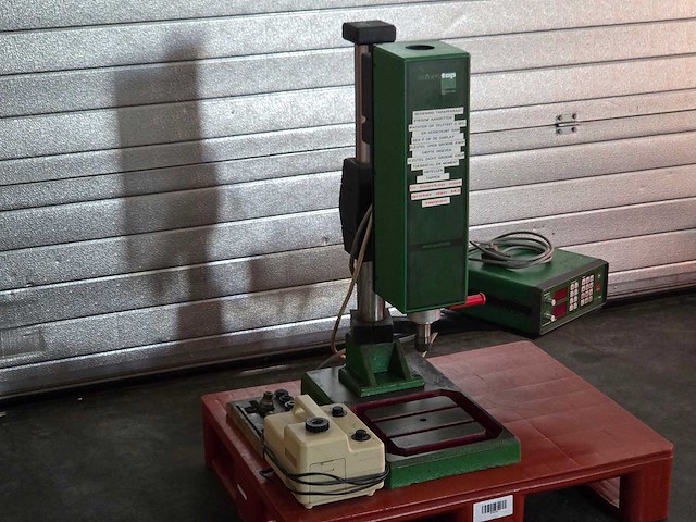 Microtap - 1990 - megatap 90-g10 - tapmachine - afbeelding 3 van  17