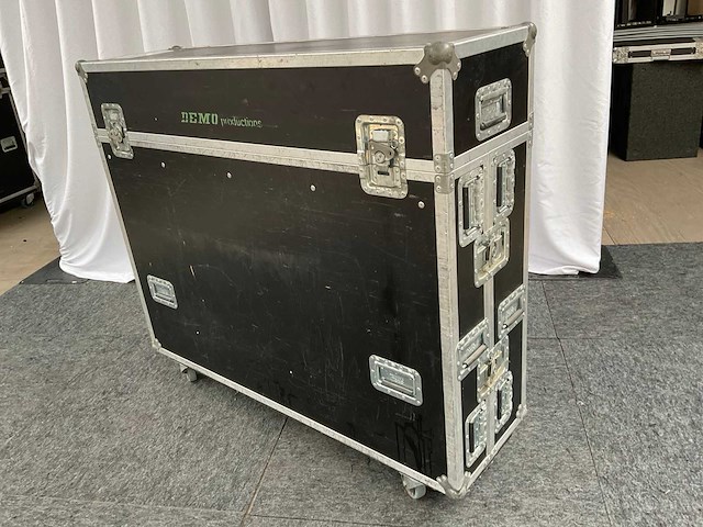 Midas siena 32/16 analoge mengtafel - afbeelding 5 van  5