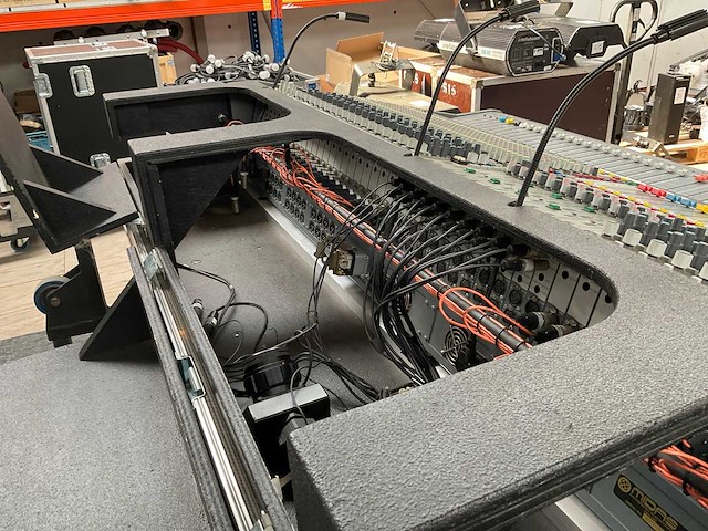 Midas siena xl 250 40/18 analoge mengtafel - afbeelding 6 van  9