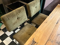 Middelhoge bartafel met 4 barkrukken - afbeelding 4 van  7
