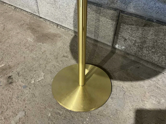 Middelhoge restauranttafel ø 100 cm (4x) - afbeelding 4 van  4