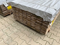 Midden europees grenen - overhangend rabatdeel 4000x145x18mm (168x) - afbeelding 1 van  5