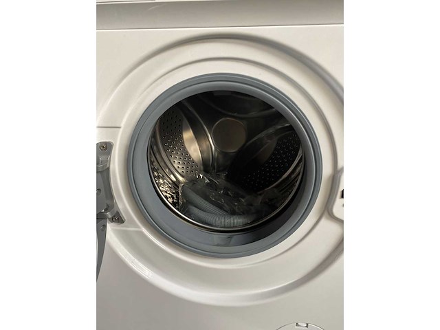 Midea mf10ew70b wasmachine voorlader 7 kg 1400 rpm wit - afbeelding 3 van  6