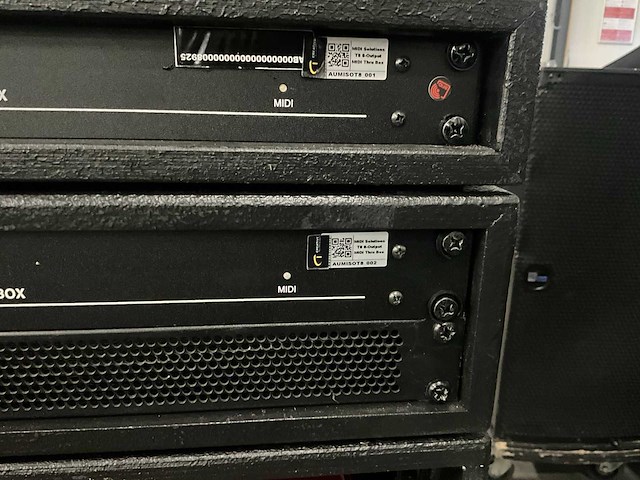 Midi solutions t8 thru box (2x) - afbeelding 4 van  5