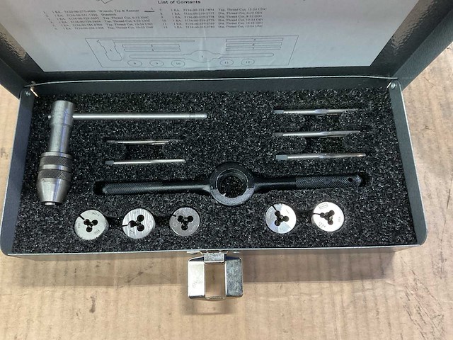 Midland supply screw threading set - afbeelding 2 van  4