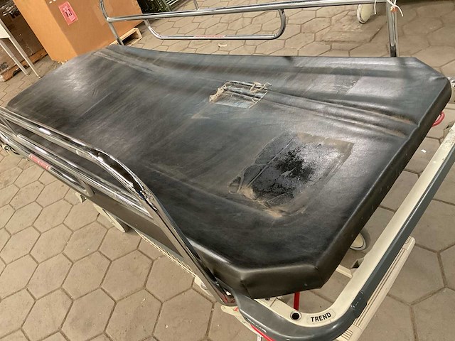 Midmark 545 ziekenhuisbed - afbeelding 7 van  7