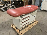 Midmark 604-004 examination table - afbeelding 1 van  7