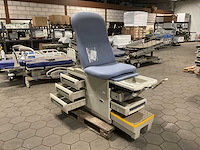 Midmark 604-006 examination table - afbeelding 6 van  8