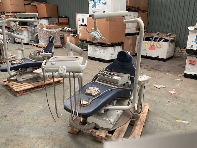 Midmark tandartsstoel - afbeelding 2 van  7