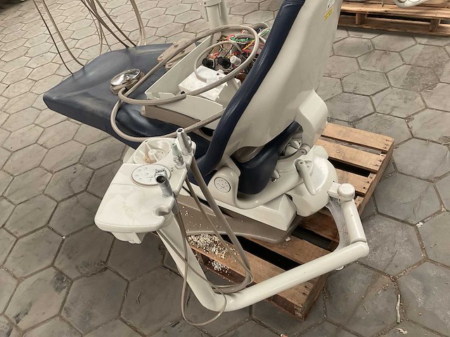 Midmark tandartsstoel - afbeelding 5 van  7