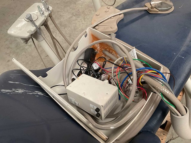 Midmark tandartsstoel - afbeelding 5 van  7