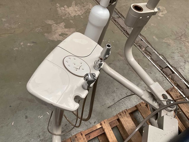 Midmark tandartsstoel - afbeelding 5 van  7