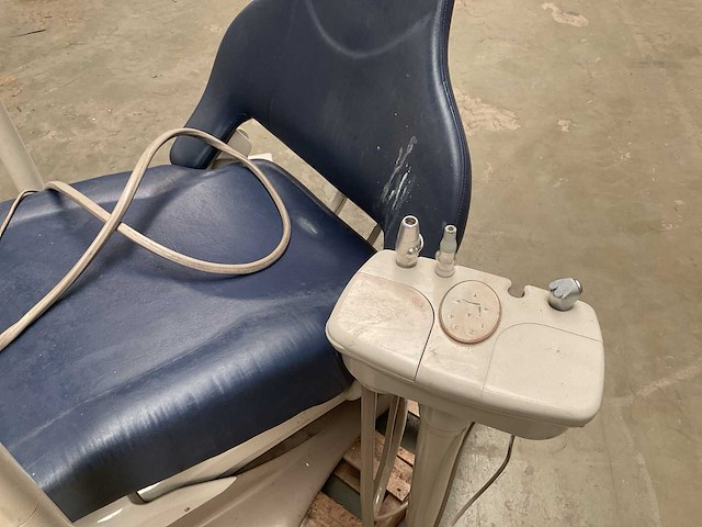 Midmark tandartsstoel - afbeelding 6 van  7