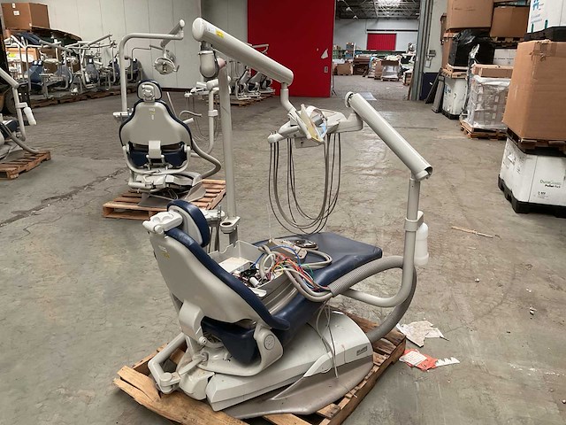 Midmark tandartsstoel - afbeelding 4 van  7