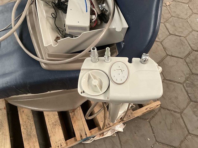 Midmark tandartsstoel - afbeelding 6 van  7