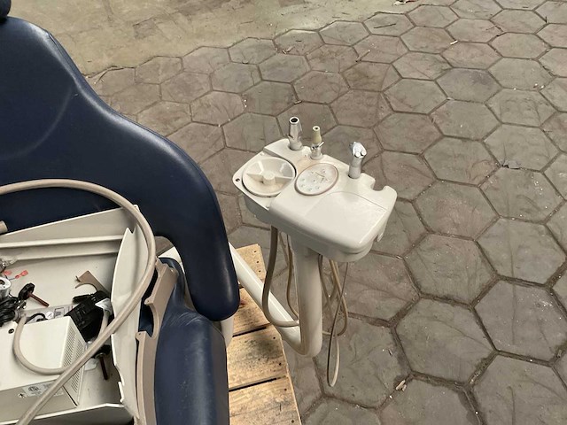 Midmark tandartsstoel - afbeelding 5 van  8