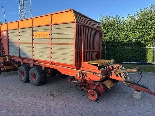 Miedema - 1987 - lrt550 - opraapwagen - afbeelding 1 van  11
